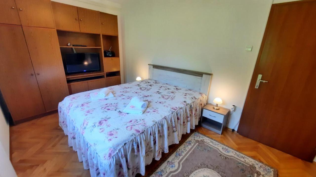 Apartma Bajc Secovlje Exterior photo